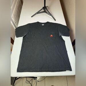 Men Uniqlo x Kaws Sesame Street Elmo Pocket Tee T-shirt Short Sleeve Top Large